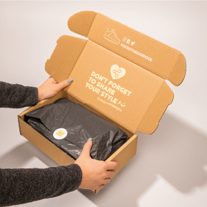 packaging-with-messages.jpg (packaging-with-messages)