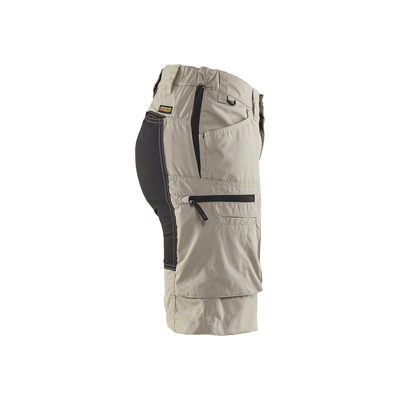 LOSO_MI2_272358_BLAKLADER_Women_s_service_shorts_with_stretch_grp_6d20b3_02_54a2c39685f2_ISS_20250515.jpg