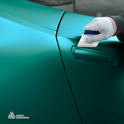 Film pour car wrapping Avery Supreme Wrapping Film  Satin Metallic Cool Teal 81µm (BT1800001)